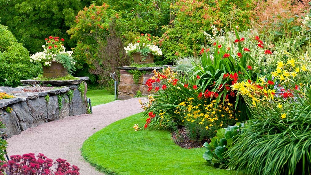How Can I Design My Own Landscape? hoover horticulture Medium