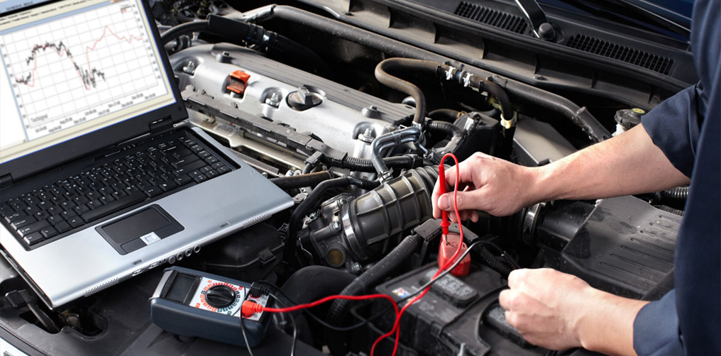 5 Warning Signs Your Car Needs Immediate Engine Diagnostics
