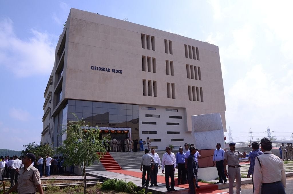 unleashing-creativity-exploring-the-school-of-art-and-design-at-itm