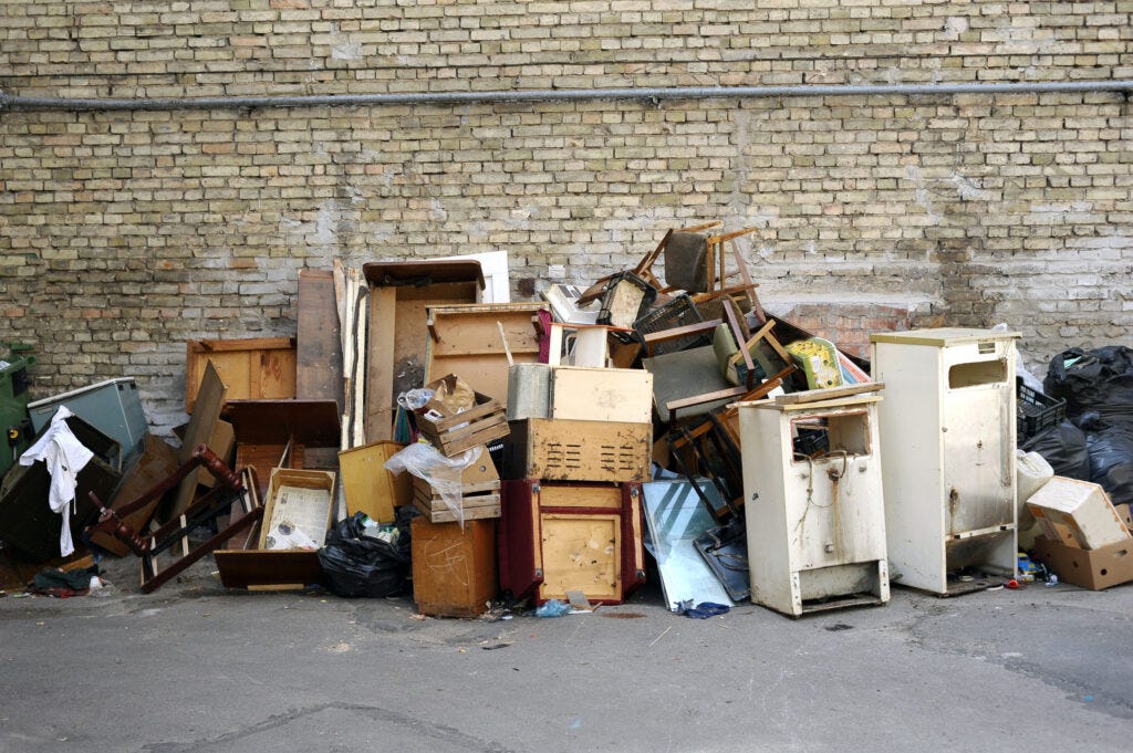 Understanding the process of collect junk Dubai | by Kamranreal | Medium