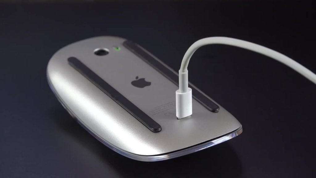 Apple Magic Mouse – Tech to School