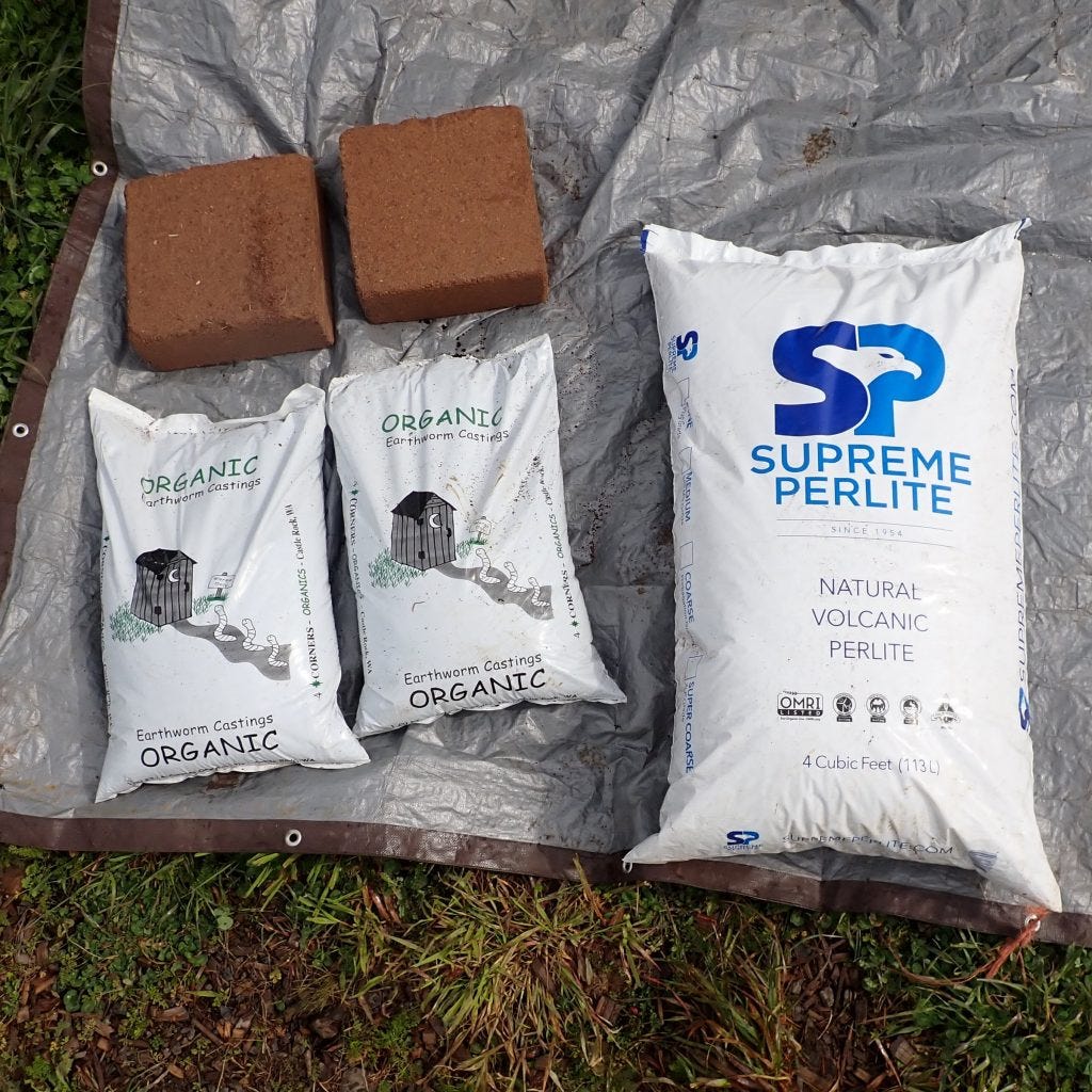 How to make your own potting mix for vegetable starts by Kollibri