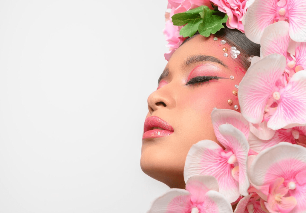Bibir Mempesona dengan Rutin Pakai Lip Care SR12
