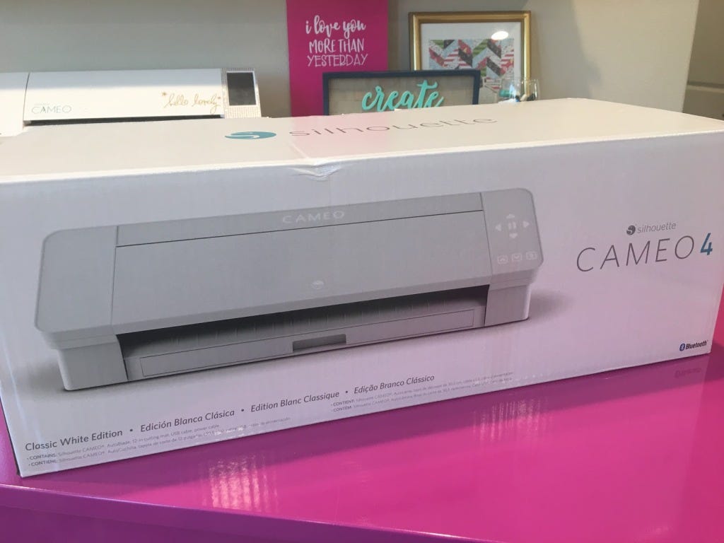 How To Set Up Silhouette Cameo 4? [A Beginner’s Guide] by