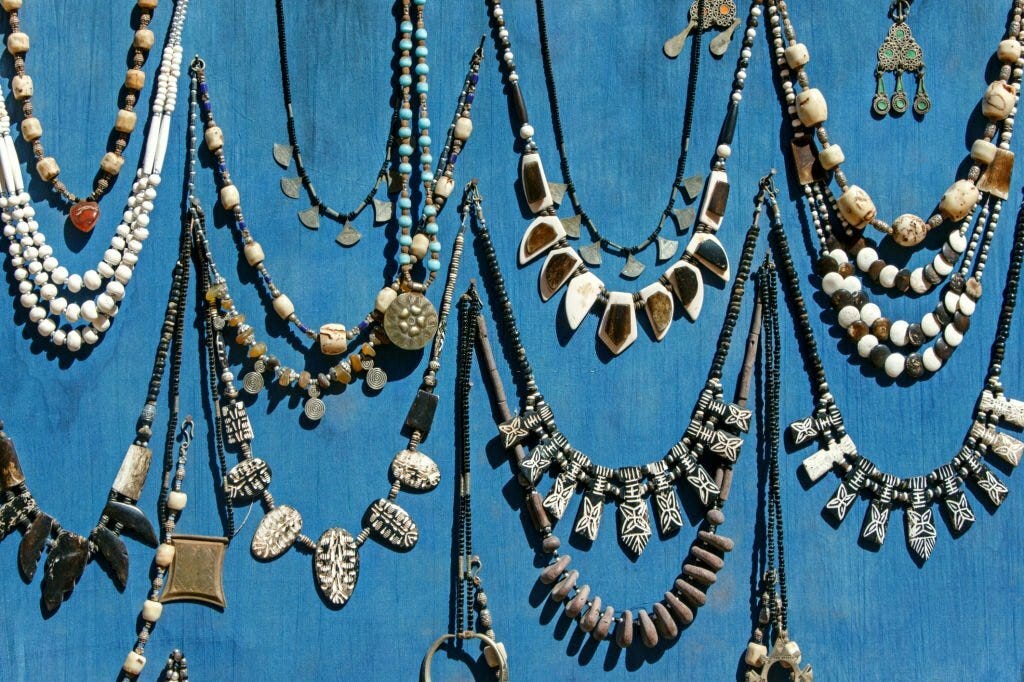 The History and Evolution of Necklaces | by Leads Capital LLC | Medium