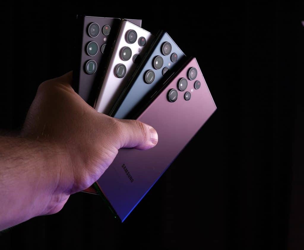 Why The Top Smartphones Are Not Made In China? Top 5 Smartphones Made