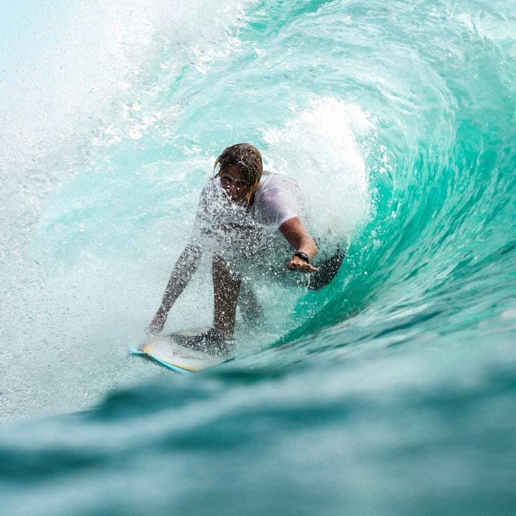 World Surf Competition Honolulu, Oahu by Tropicalhawaiiantours Medium