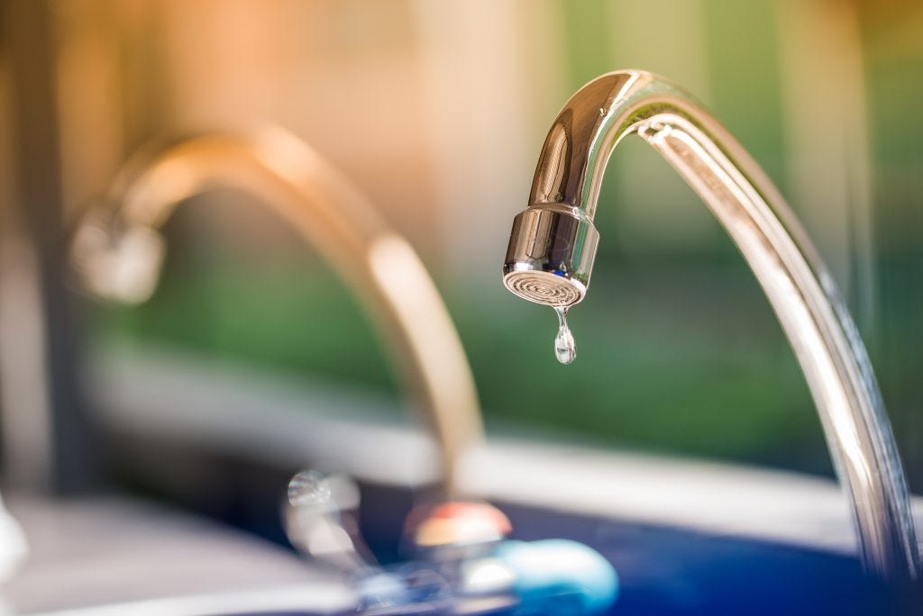 3 REASONS YOU MIGHT HAVE LOW WATER PRESSURE AND WHAT TO DO ABOUT IT