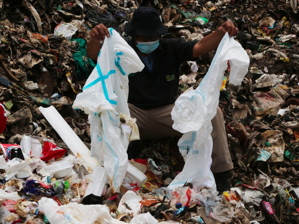 Much of the COVID-19 pandemic aid will end up as medical waste; Source: https://www.breitbart.com/health/2022/02/03/w-h-o-says-most-of-its-pandemic-medical-aid-to-poorer-countries-will-end-up-as-waste/