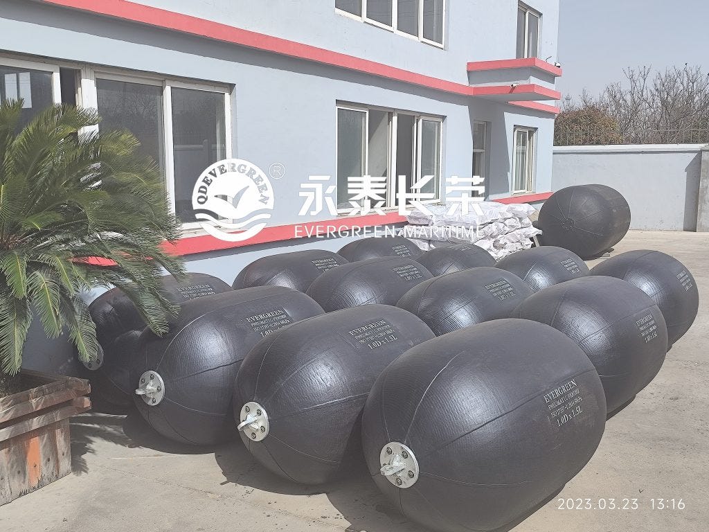 12 pieces of 1.0*1.5 meter pneumatic rubber fenders were shipped to Singapore into 20"container