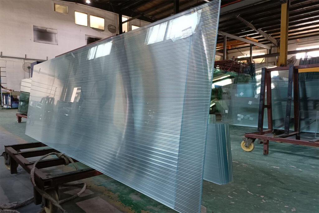 China 12mm fluted tempered glass, 1/2 inch low iron fluted toughened glass, 12mm fluted narrow…