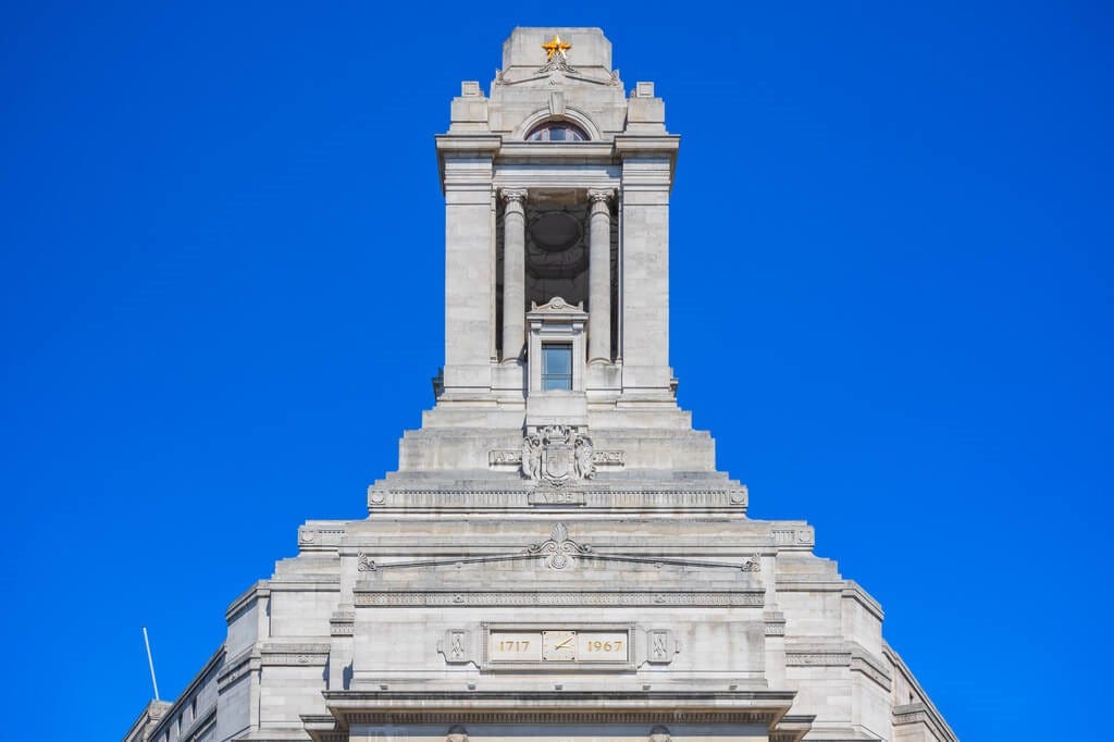 Entered Apprentice Mason Questions And Answers by Esoteric Freemasons