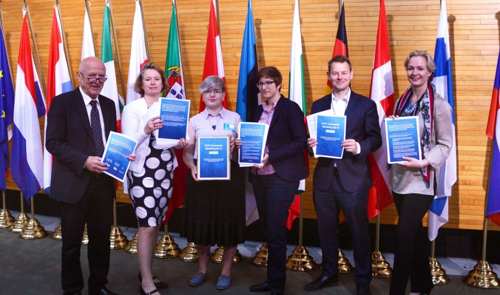 10,000 told the EU to keep links free. That got their attention — now it’s your turn!
