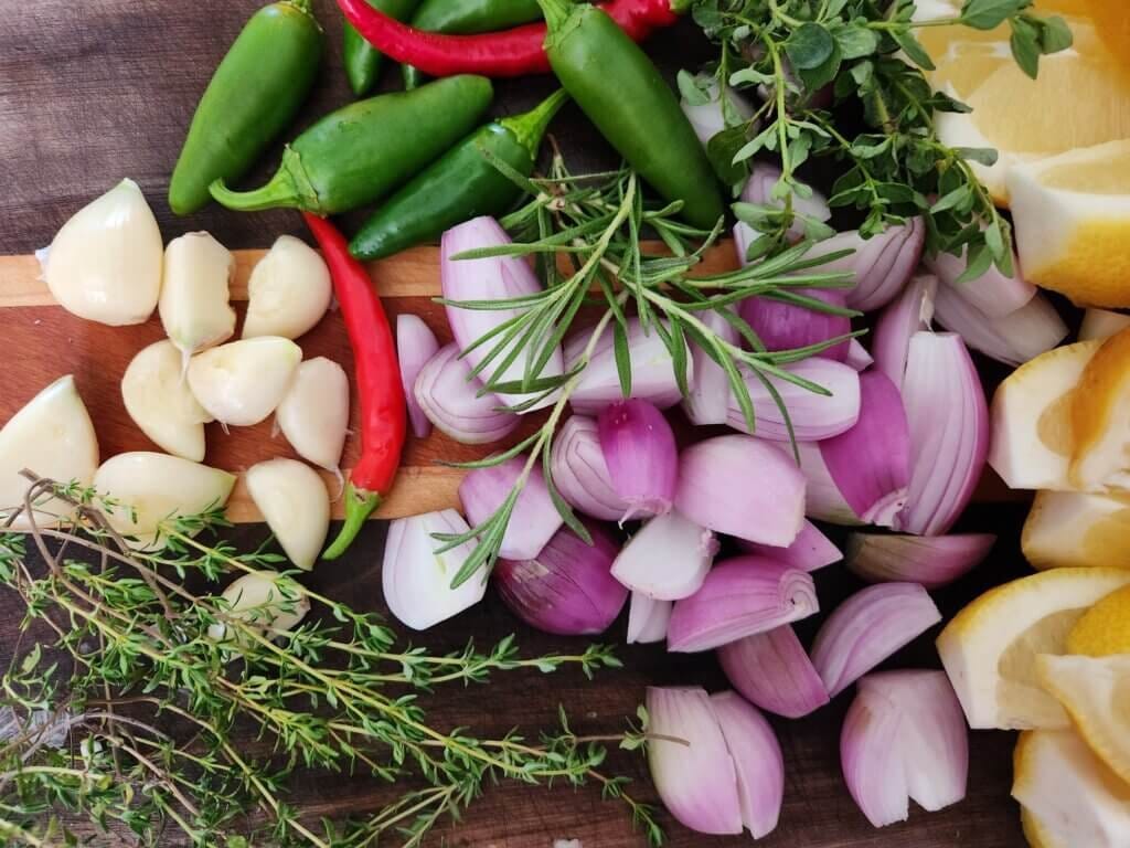 How to Make Fire Cider: Immune-Boosting Tonic for Cold and Flu Season