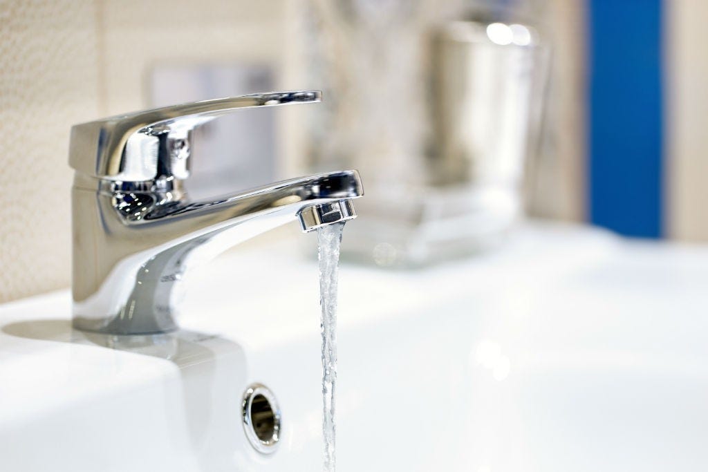 Explaining How Mixer Taps Work In 4 Simple Steps | by Gold Coast Plumbing  Experts | Medium