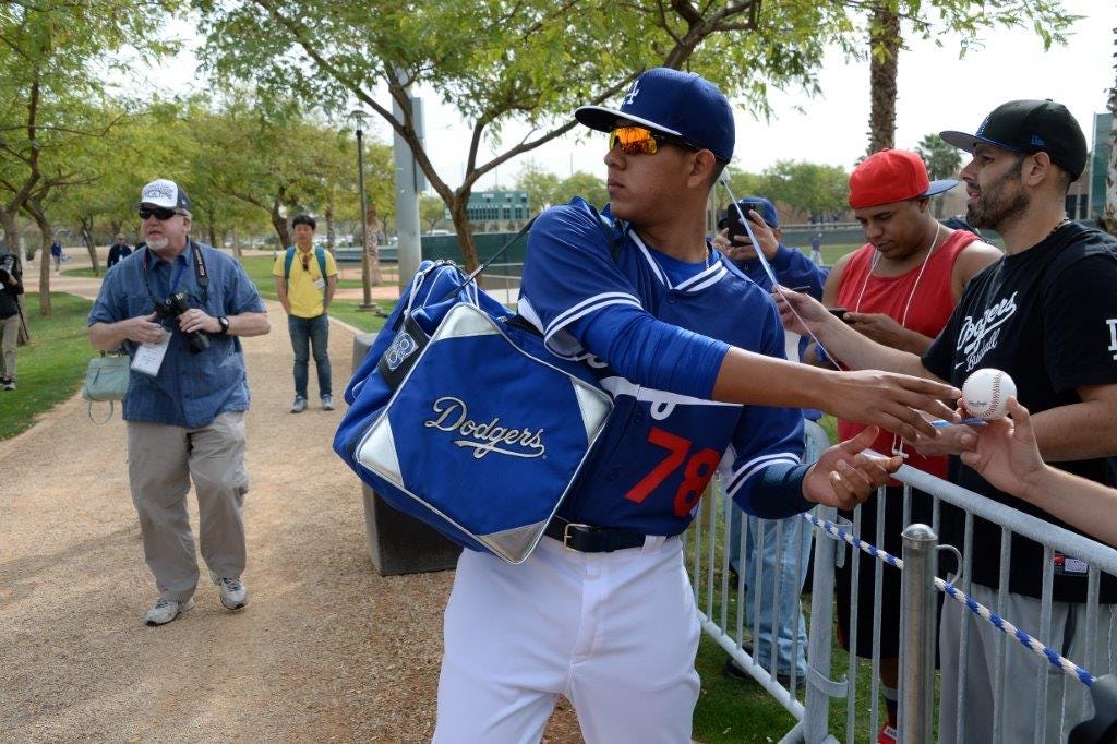 Julio Urias to receive plastic surgery on left eye; will be out