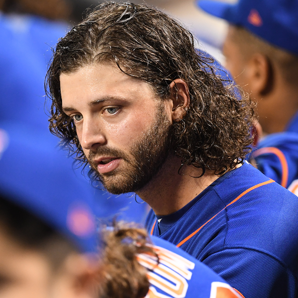 Mets pitcher Jacob deGrom wants to cut signature locks after World