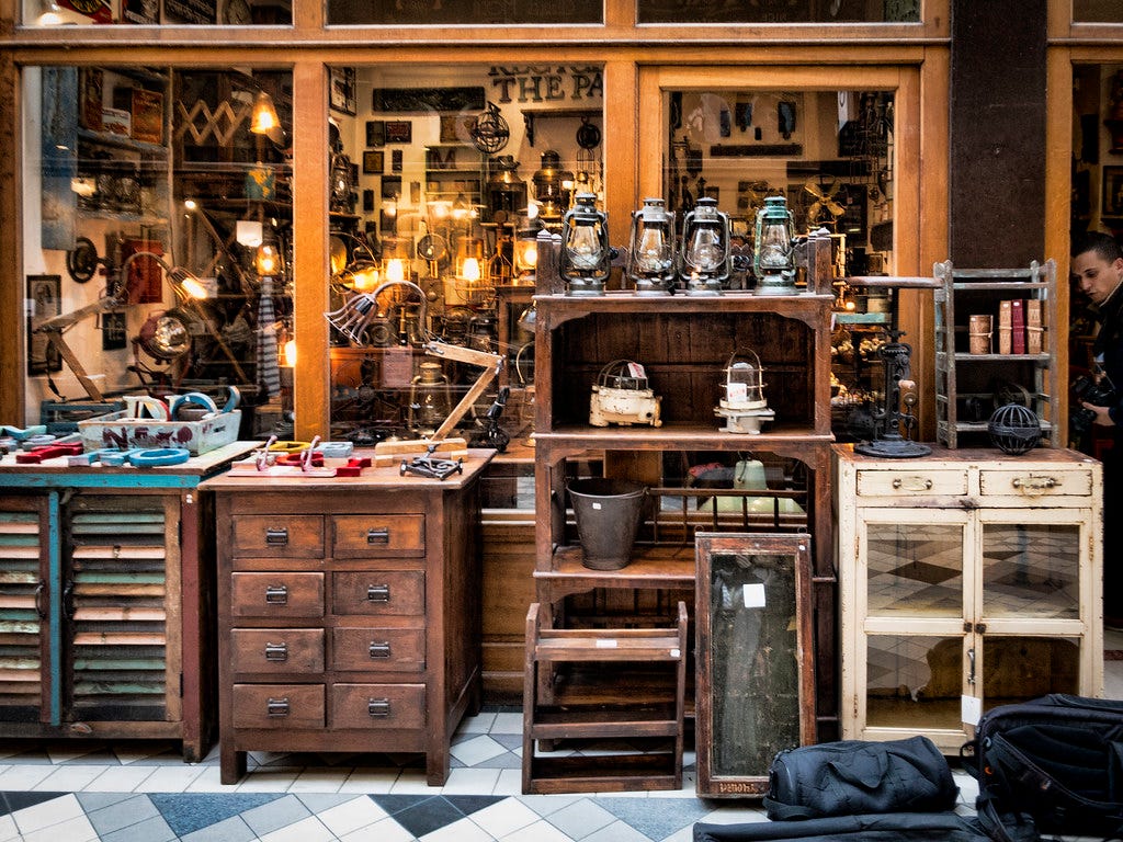 How to Start An Antique Business from Home? | by Jmaha | Sep, 2024 | Medium