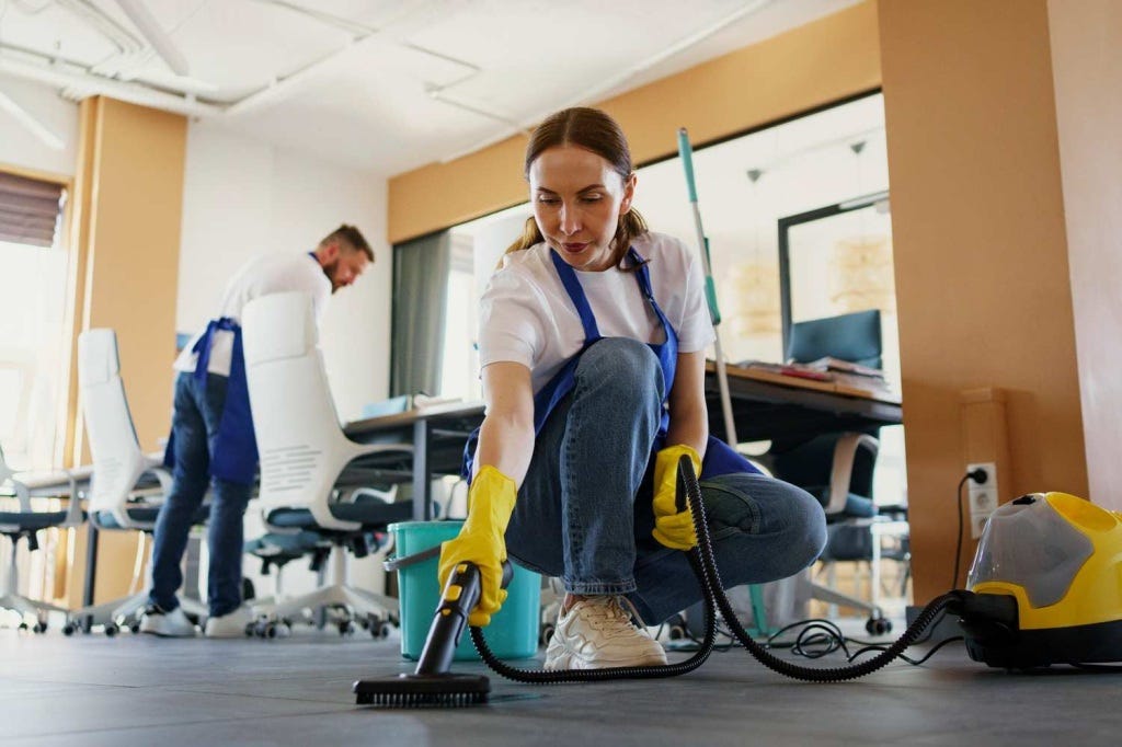 7 Reasons Henderson Homeowners Choose Professional Cleaning Services Year-Round