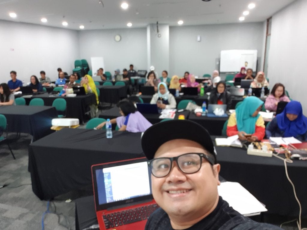 Bisnis Online SB1M di Aceh Besar: Menggali Potensi Digital untuk Ekonomi Lokal