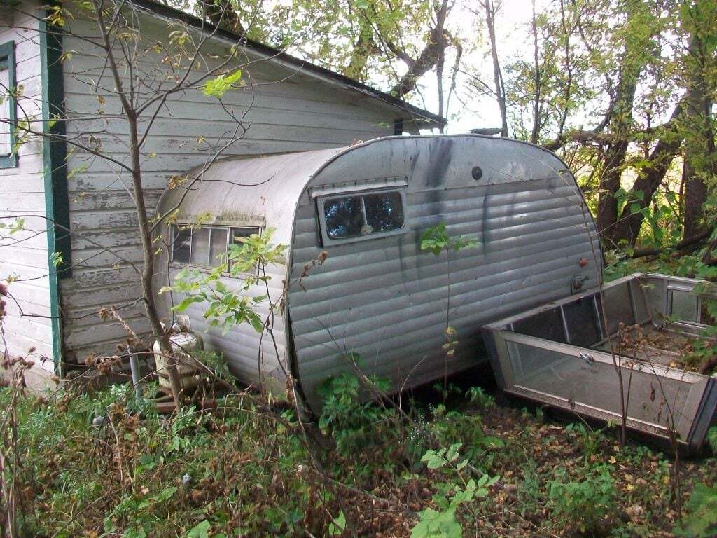 Where Can You Find Junk Camper Trailers Removals Services? by Federal