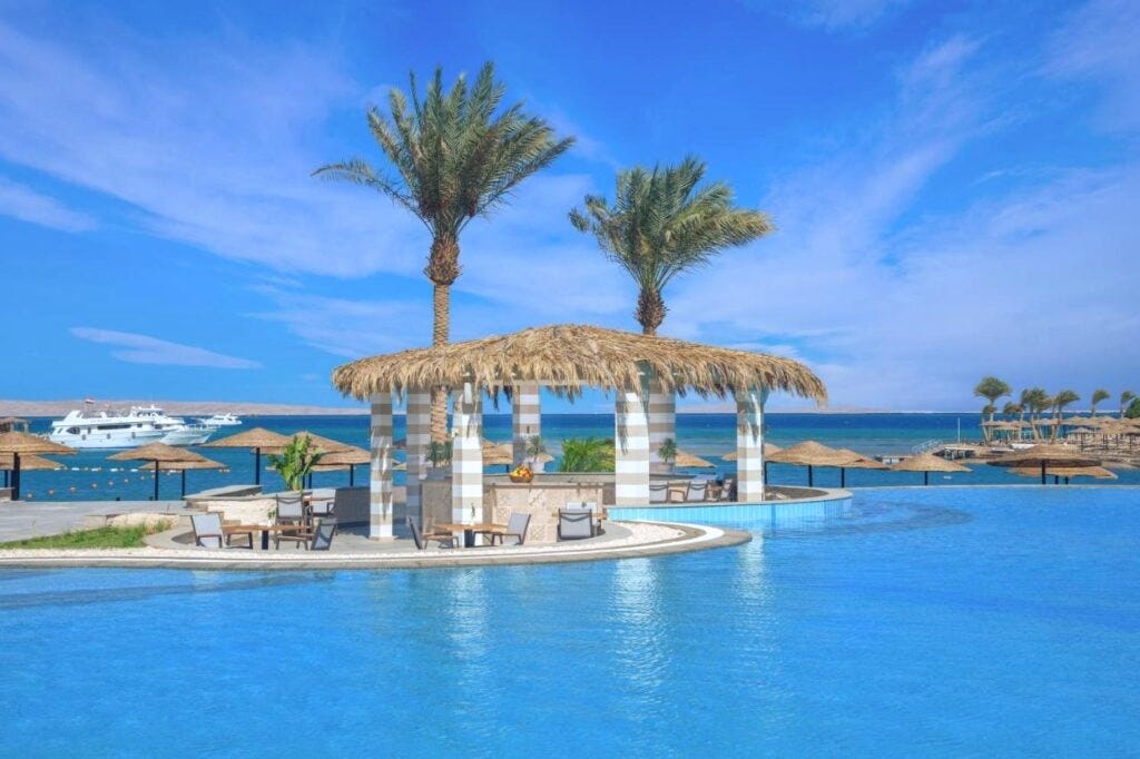 Top Relaxing Hurghada Resorts worth Your Egypt Luxury Tours