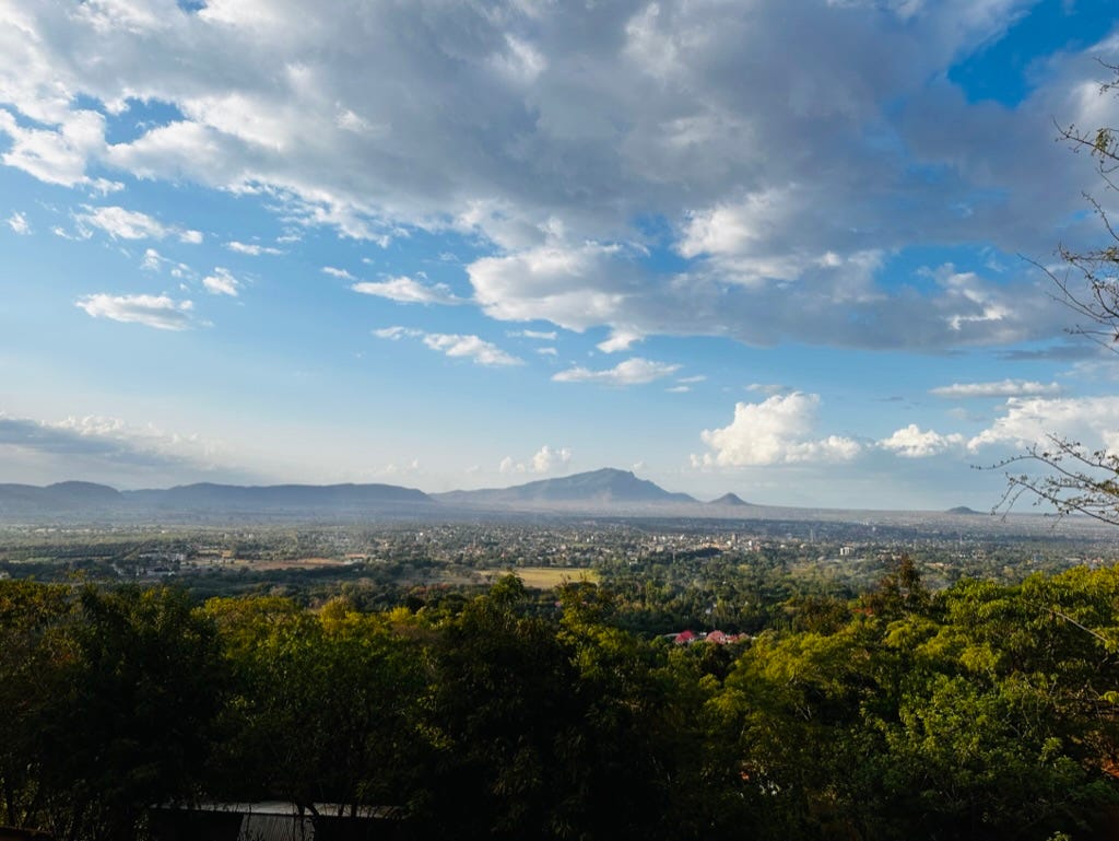 HADITHI FUPI: Msadi