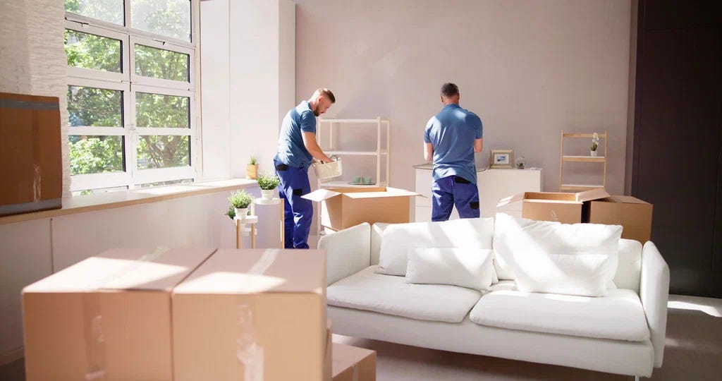 Moving in Al Naif? Here’s Why You Need Movers Who Know This Historic Neighborhood