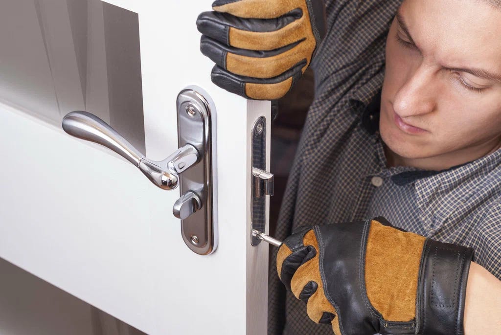 How Do Advanced Master Key Blueprints Protect Multi-Tenant Commercial Buildings?