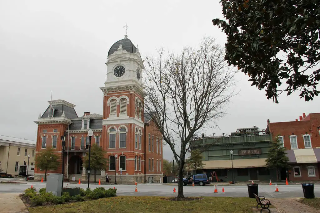 Visit Mystic Falls Virginia A Real Town from the Vampire Diaries by Tvkart Medium