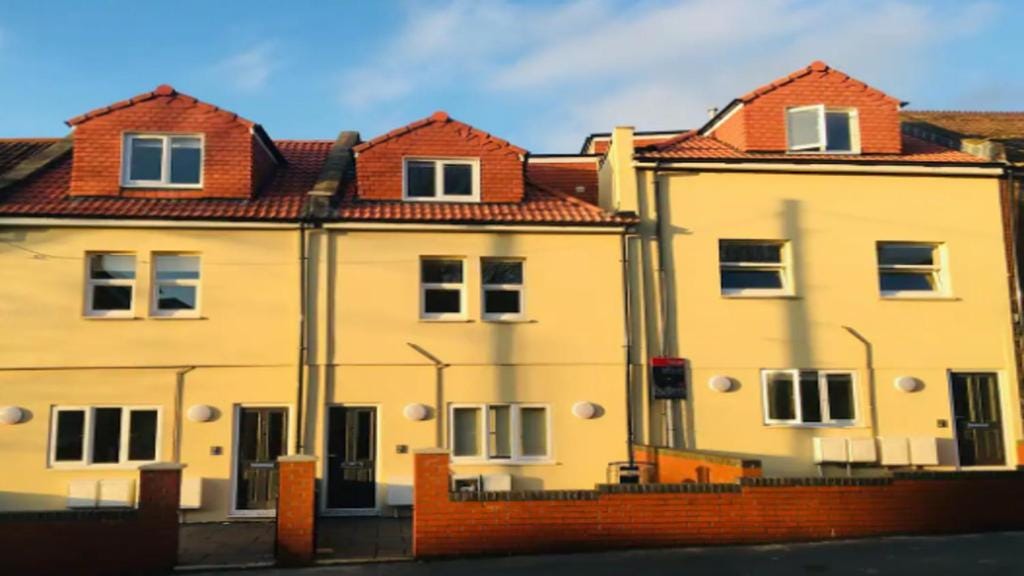 Bristol’s Best Beds A Guide to ShortTerm by Shortish Lets Aug, 2024 Medium
