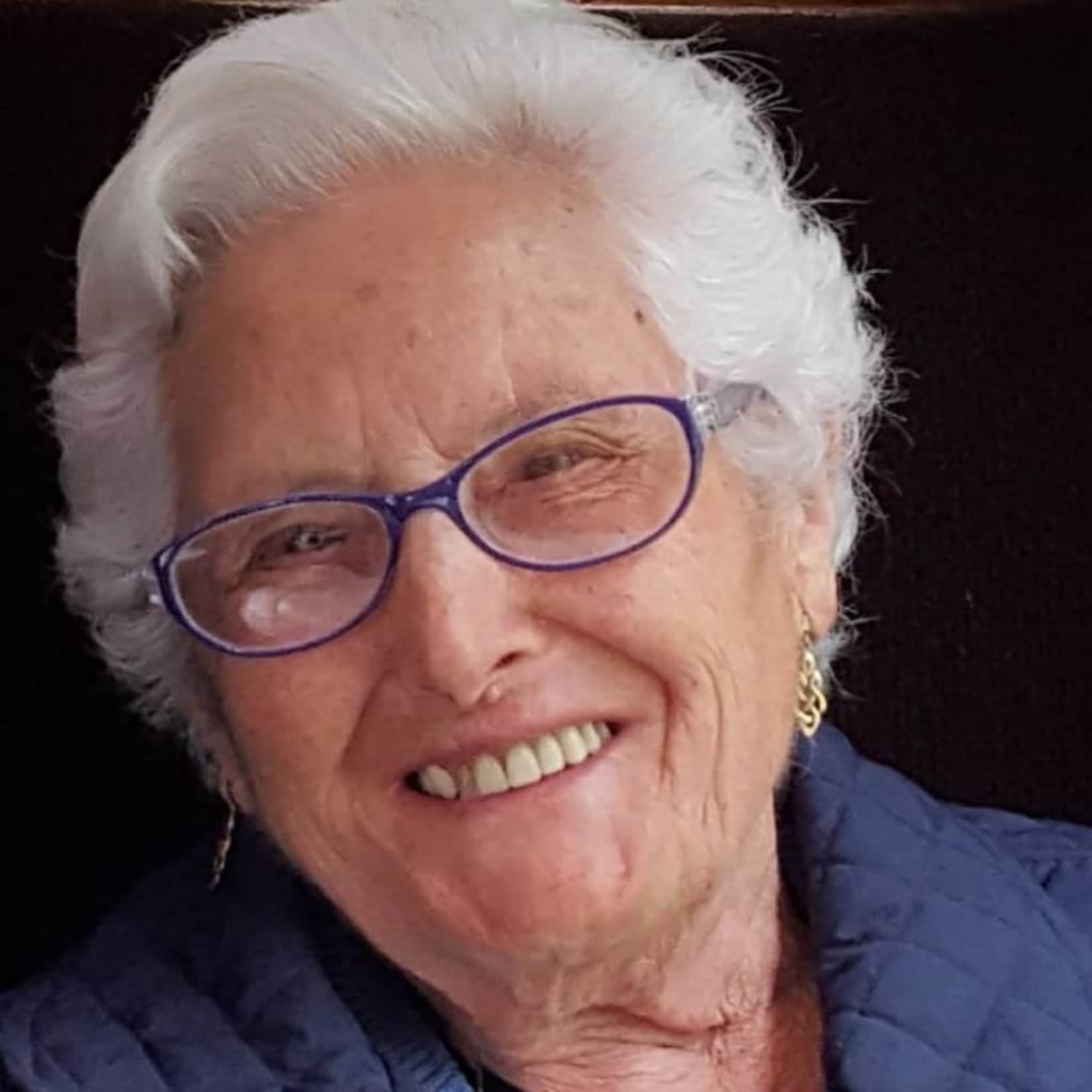 Filomena Paul Stewart Medium