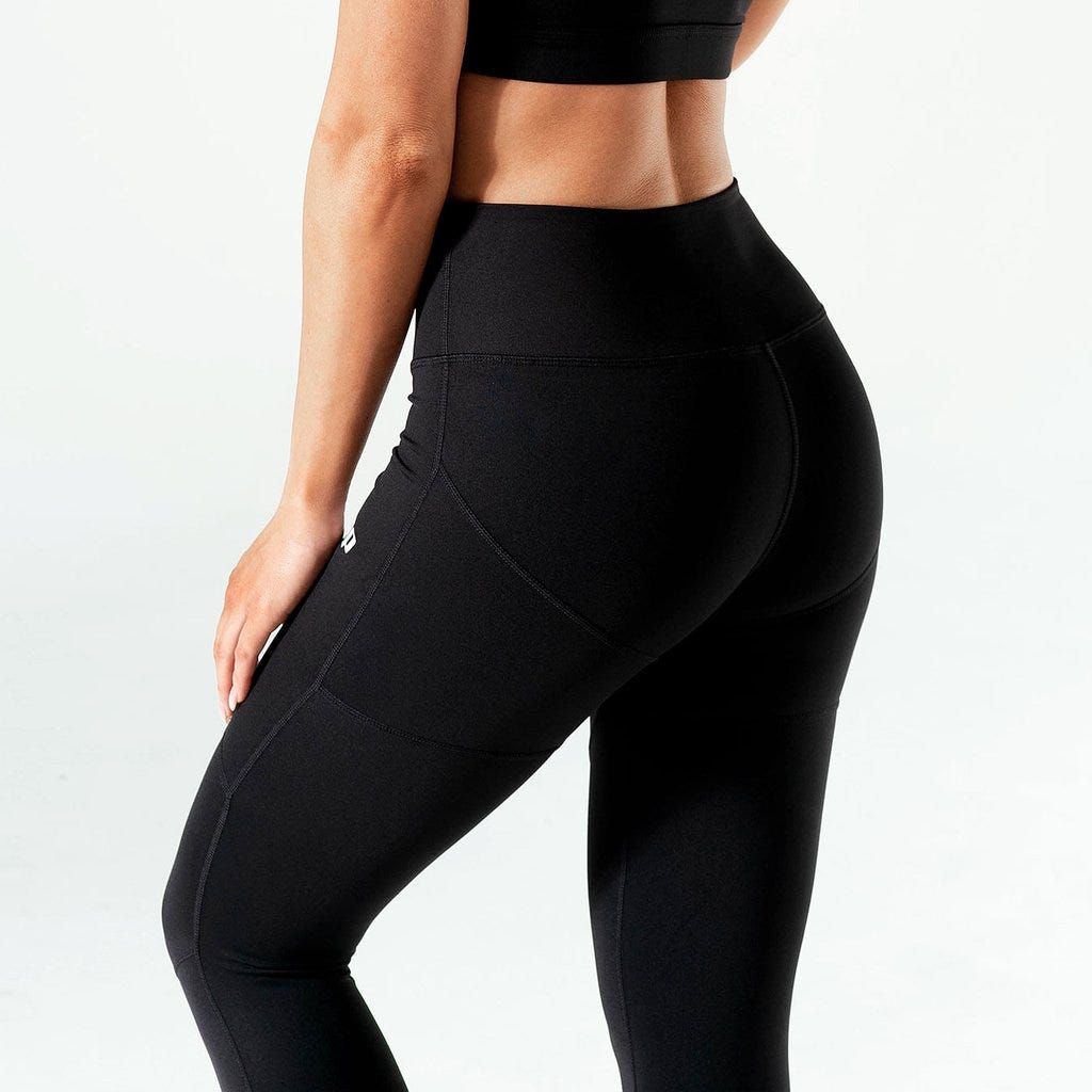 leggings and high heels