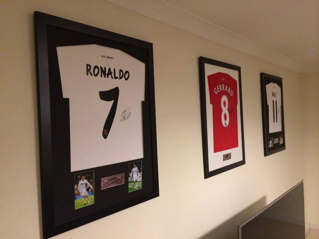 How to Verify Authenticity of Signed Football Shirts