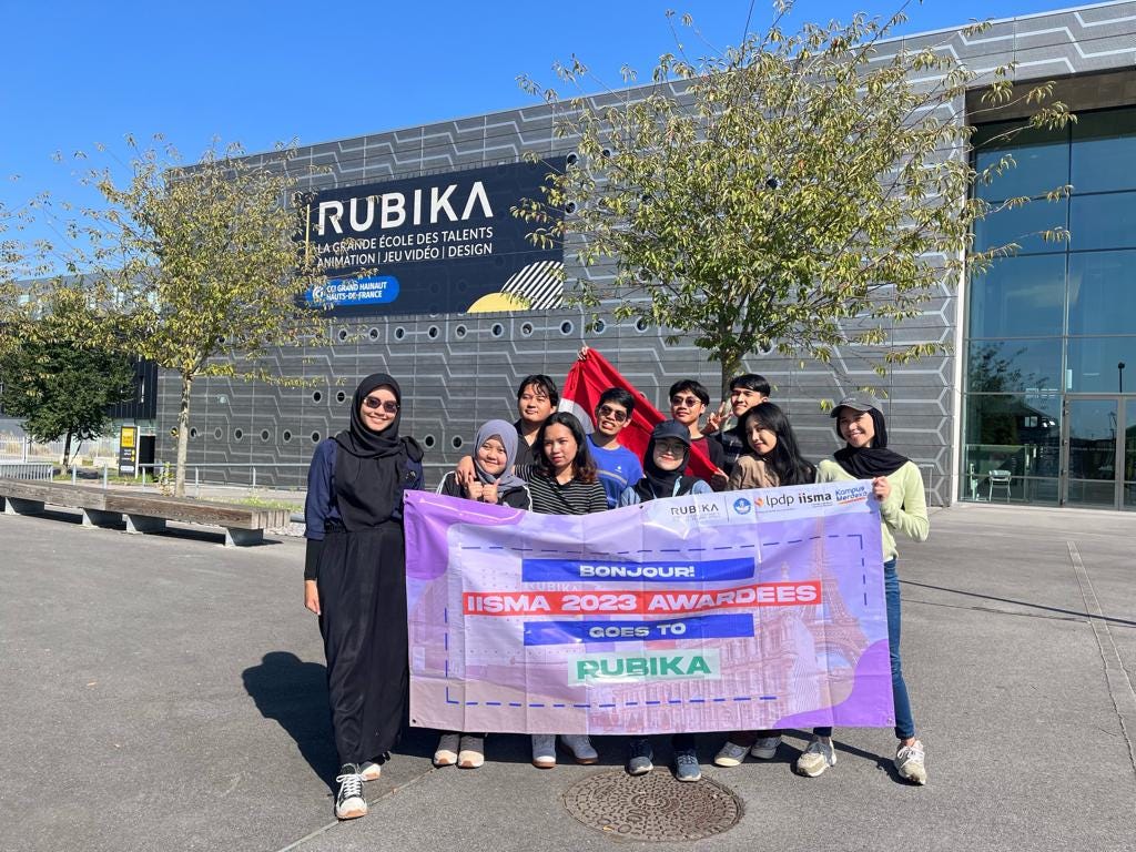 Perjalanan Putra Pesisir Laut Lamongan Menuju Negeri Menara Eiffel