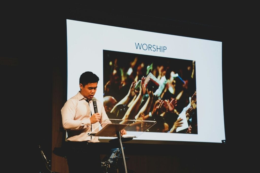 Top Rated Pulpits and Podiums
