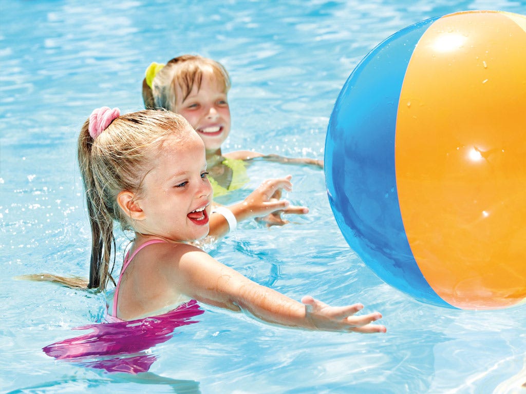 Pool fun. Детские бассейны. Детские игры в бассейне. Развлечения на воде для детей. Дети воды.
