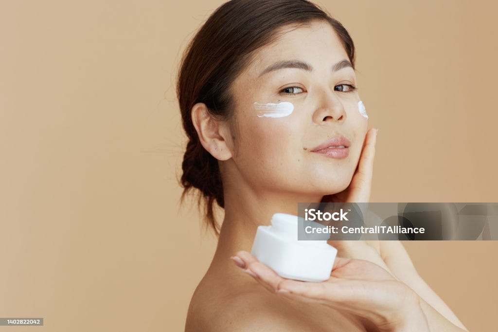 Vitamin E face cream. Vitamin E face cream by Misbah Habib Jan