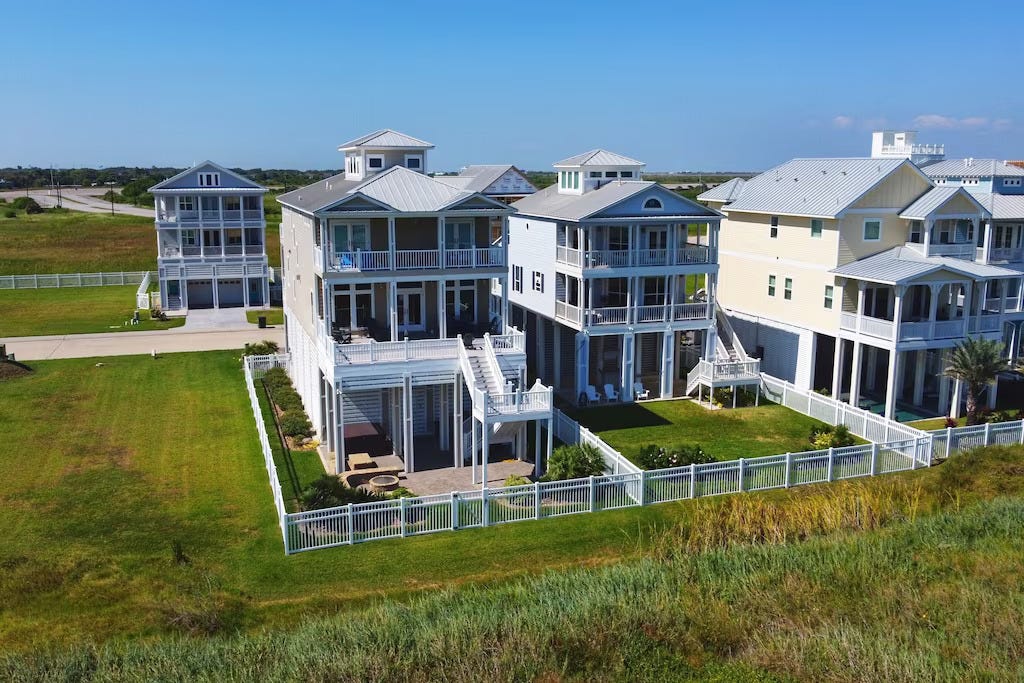 Random vacation rentals Tip