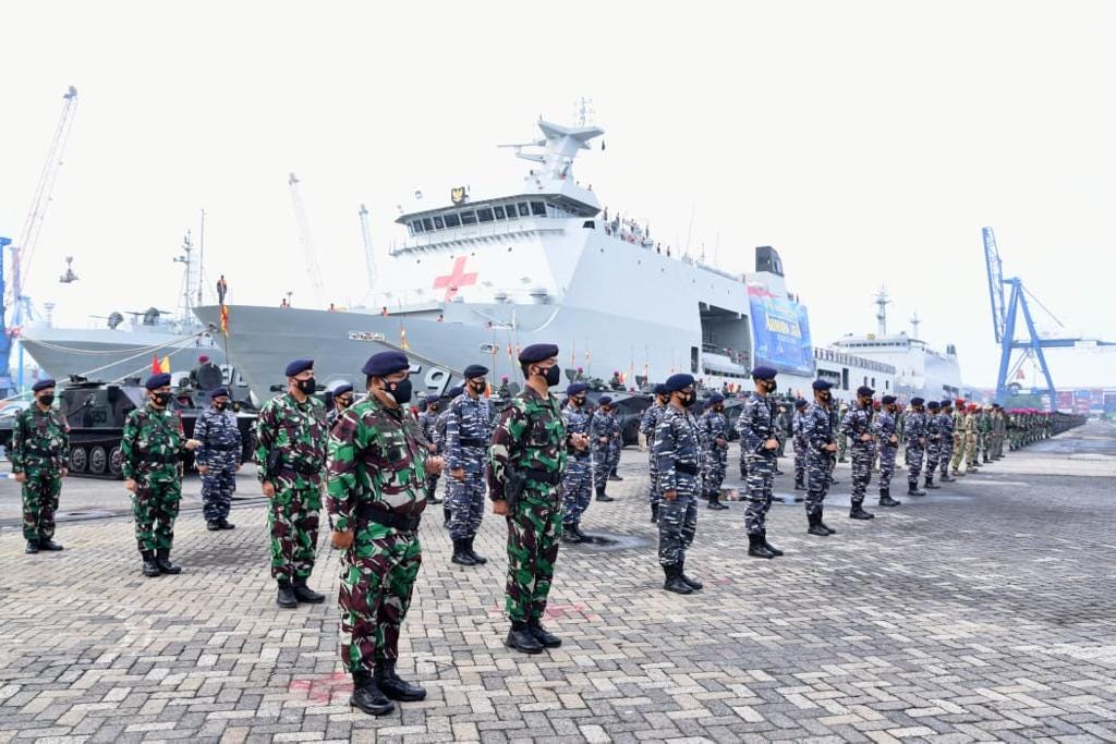 Jenis Seragam TNI Angkatan Laut, Simbol Kehormatan dan Fungsi