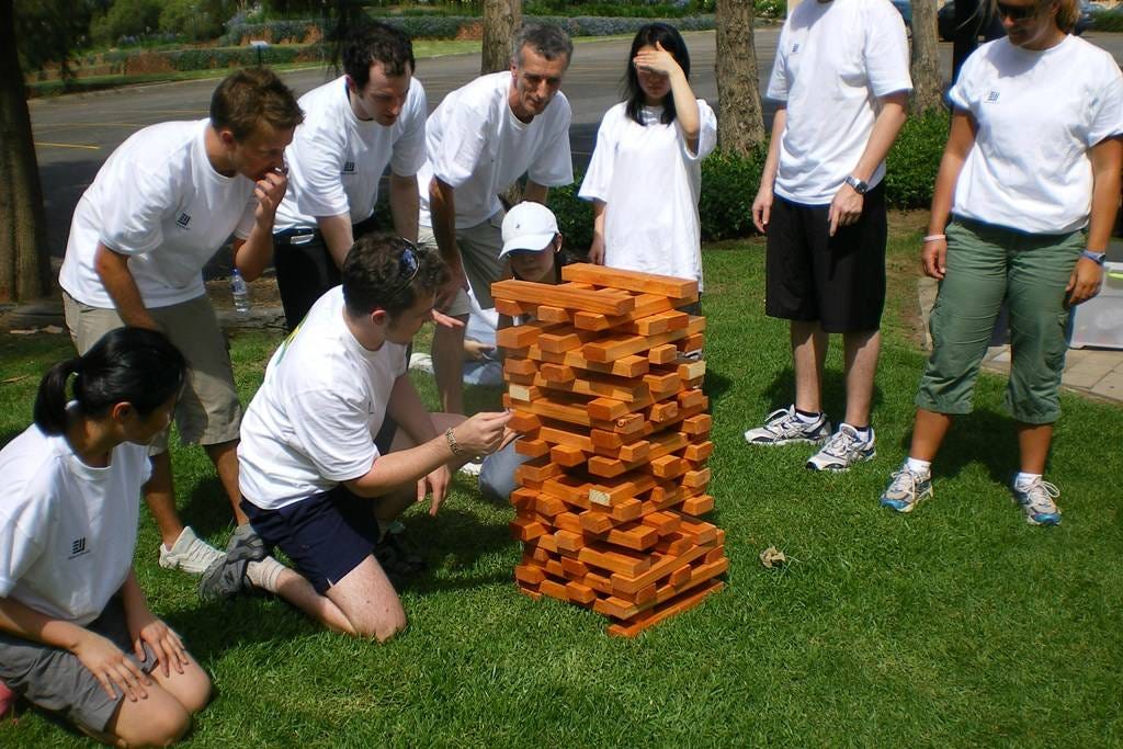 Team building. Тимбилдинг бизнес. Тимбилдинг для детей дошкольного возраста. Символ тимбилдинга. Одежда для тимбилдинга.