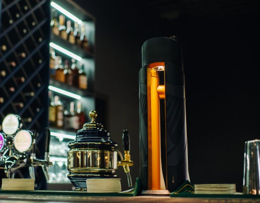 Efficient Liquor Pouring Made Easy The Power of a Liquor Pouring