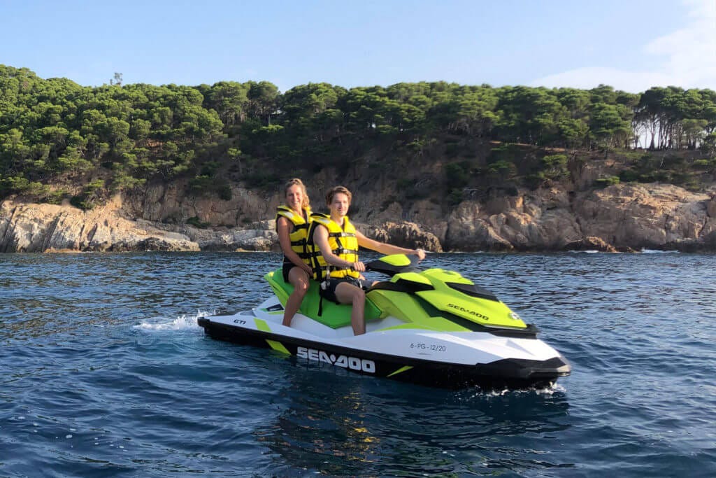 Popular jet ski destinations and riding spots in Tampa Bay by Jet ski