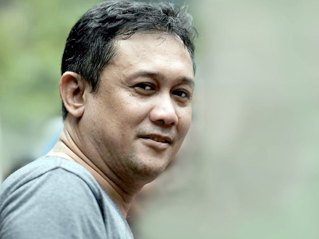 Denny Siregar dan Filosofi Secangkir Kopi