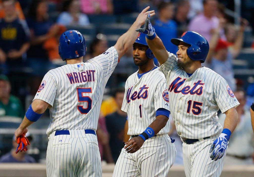 Mets starting pitchers pick uniform before each game