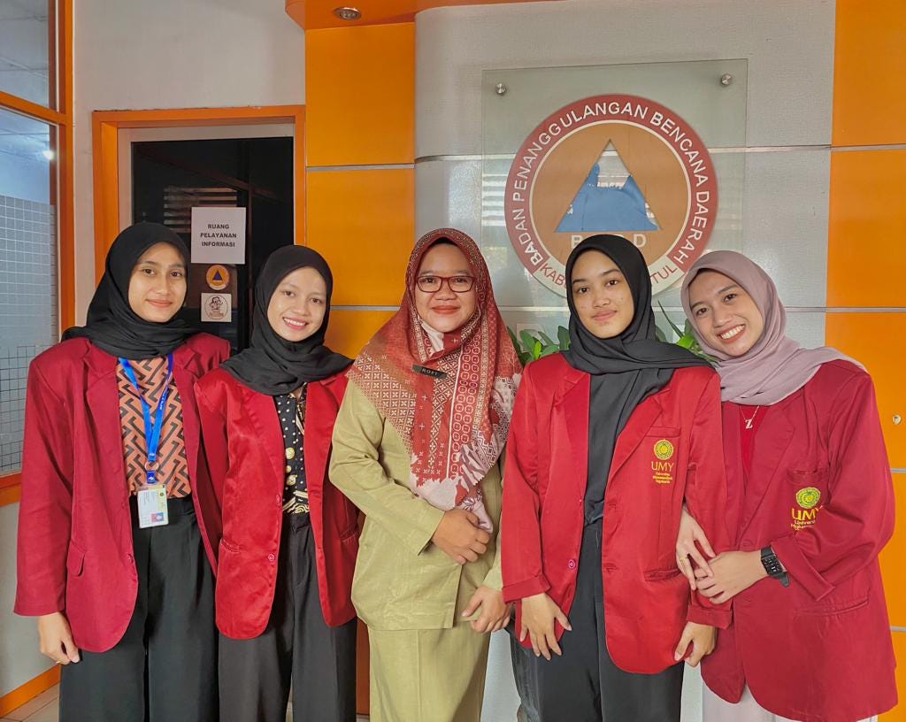 Perempuan Menjadi Kelompok Rentan Terhadap Bencana! Mahasiswa PK-KM Magang UMY Lakukan Penelitian