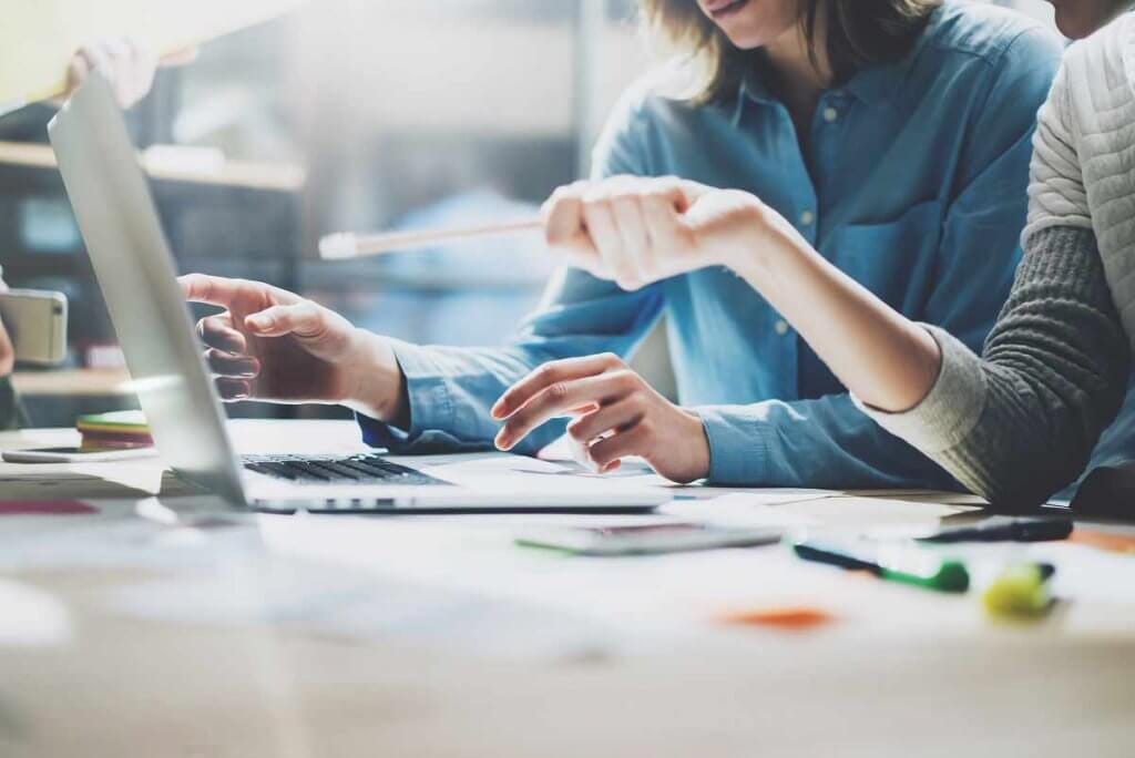 Selbstständig machen? So meldest du dich beim Finanzamt an!