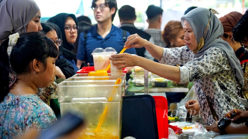 “Memperkuat Toleransi Melalui War Takjil Lintas Agama”