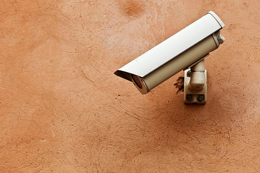 Wireless vs. wired home security cameras which is better? by