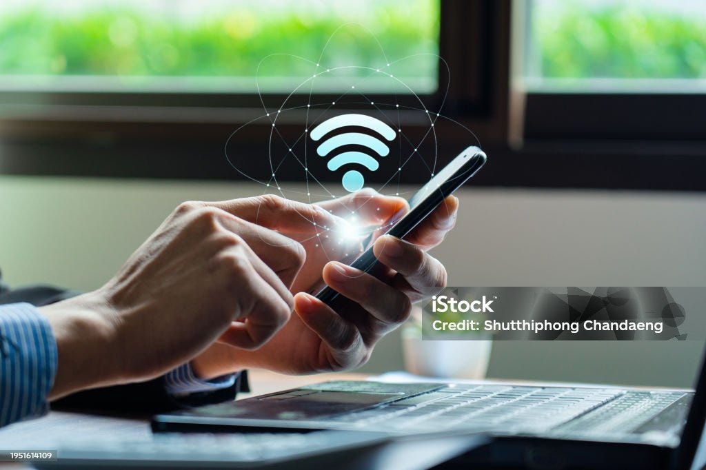 Internet Lancar di Iklan, Lemot di Rumah: Kenapa WiFi Sering Bermasalah?